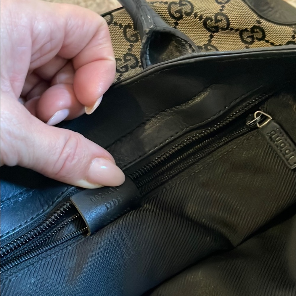 Gucci Black and Tan Monogram Handbag